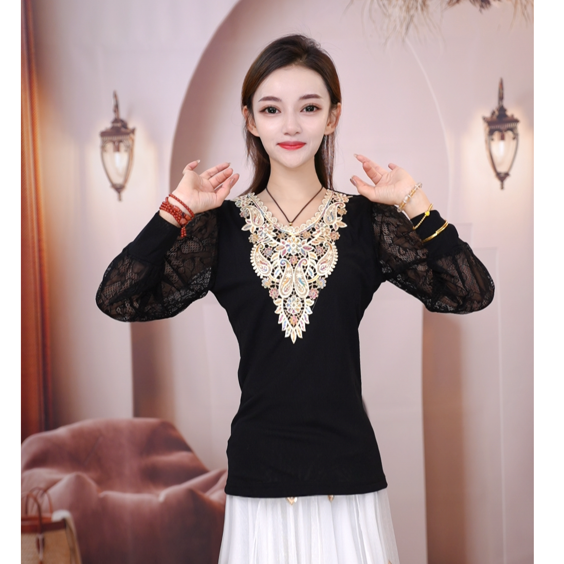 蕾丝上衣绣花新疆民族风刺绣重工上衣打底衫百搭新疆舞广场舞爆款