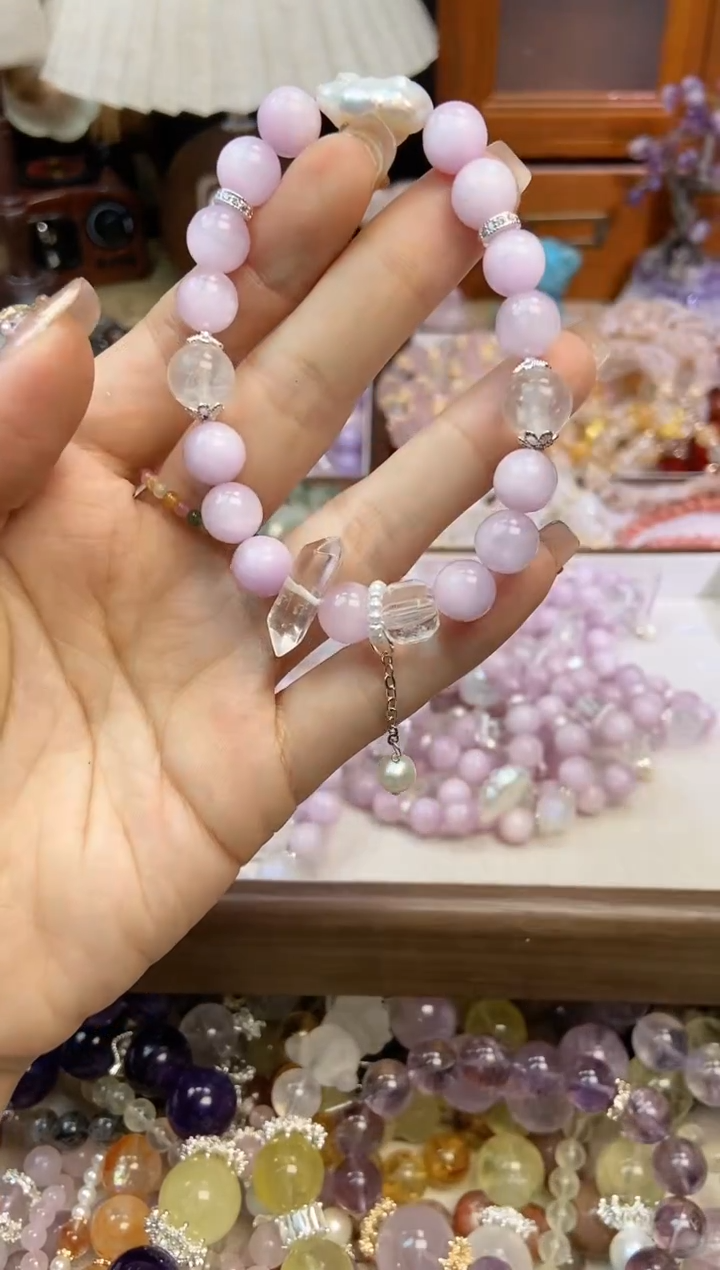 【闪购商品】锂辉石手串未镶嵌960