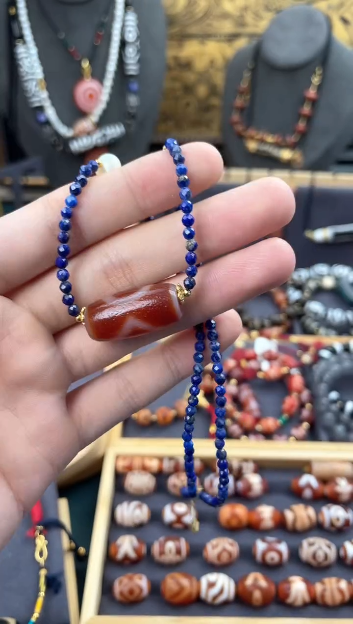 【闪购商品】玛瑙/玉髓颈饰未镶嵌美泓红肉天地锁骨链