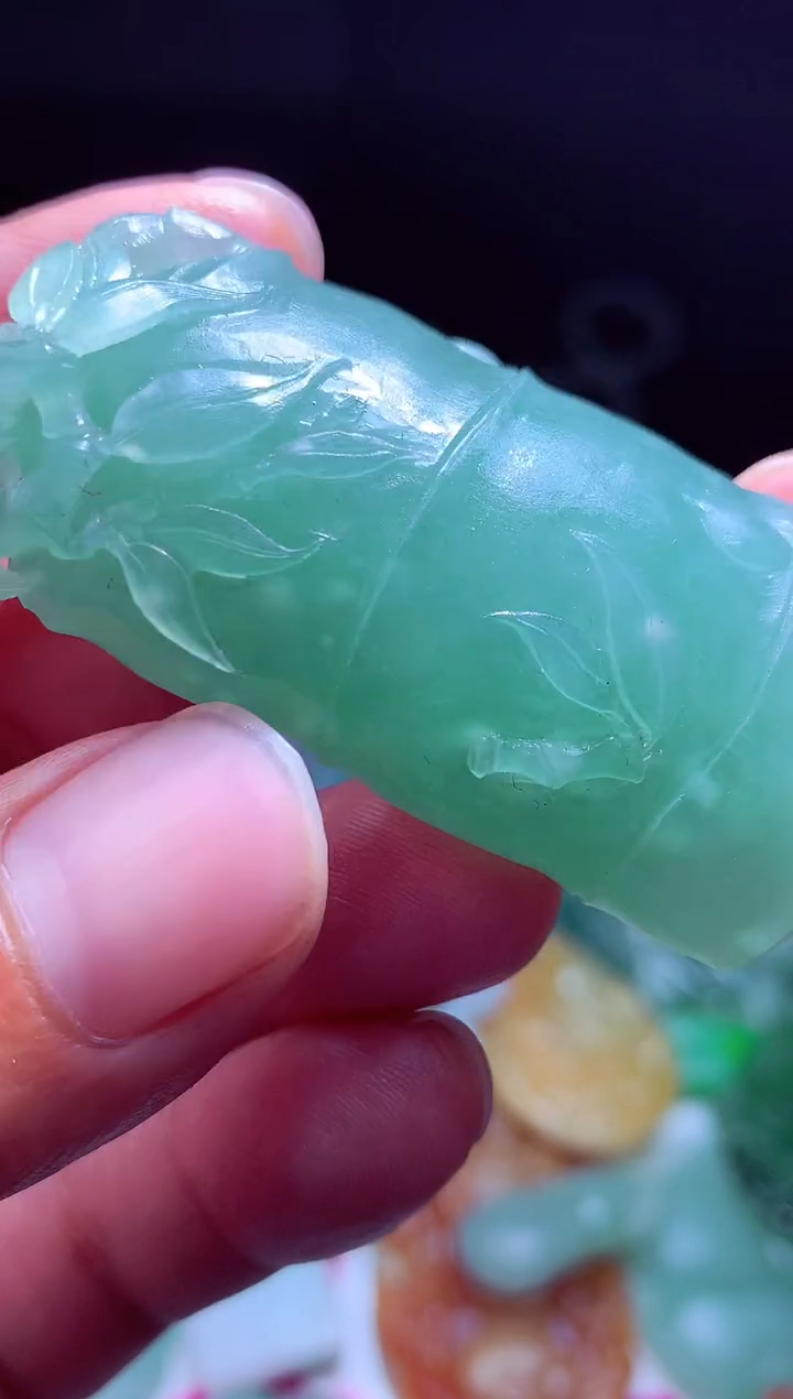 定制翡翠未镶嵌 翡翠毛货定制