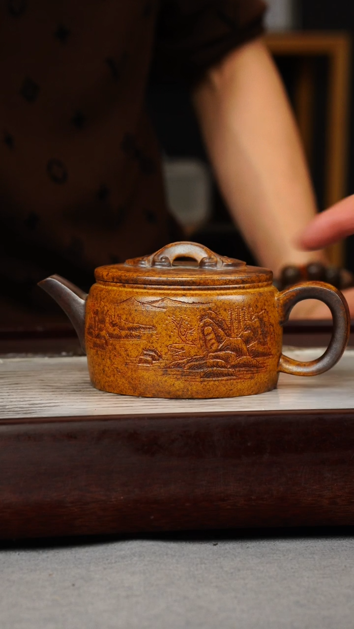 【闪购商品】紫砂茶壶龙骨金砂 汉瓦 观山