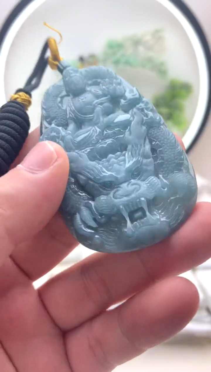 颈饰未镶嵌翡翠大势至