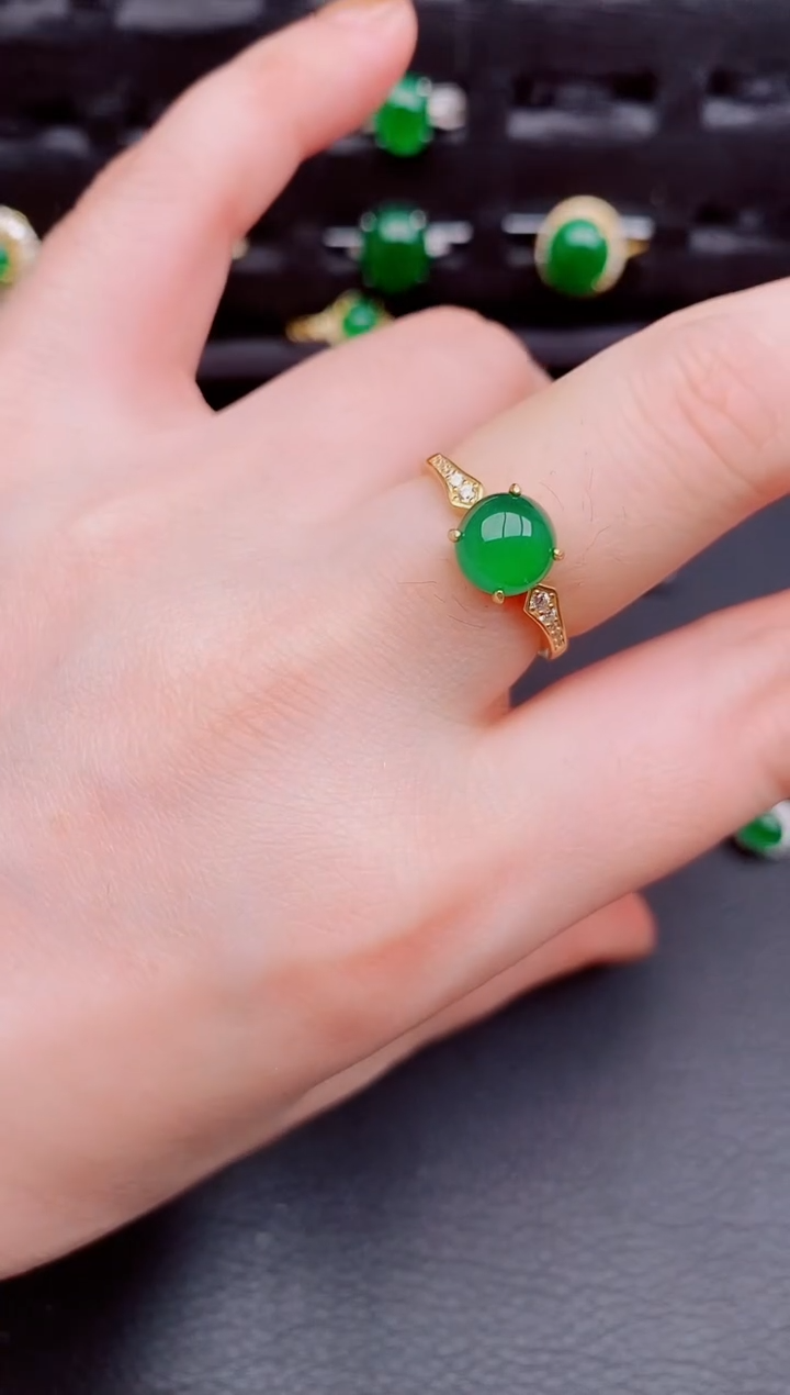 【闪购商品】翡翠戒指银S925镶嵌天然a货翡翠310