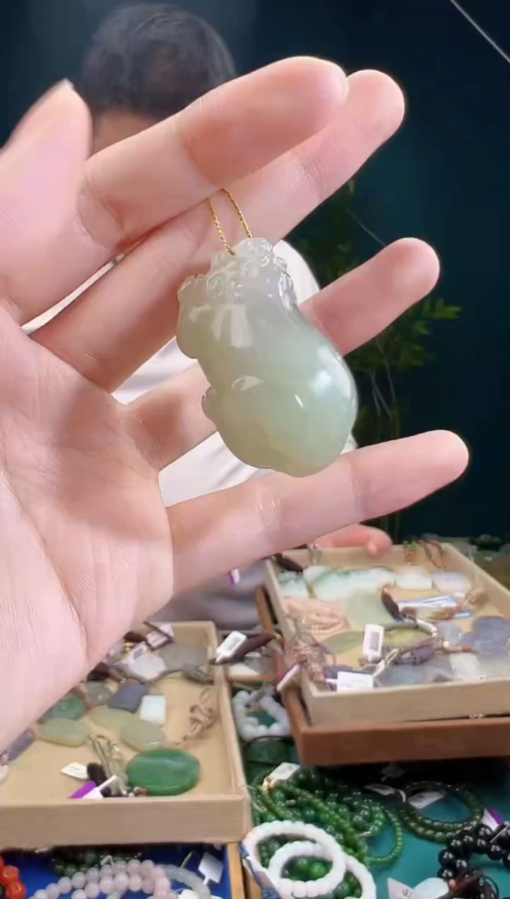 颈饰未镶嵌和田玉多样性发货 拍一单发一个