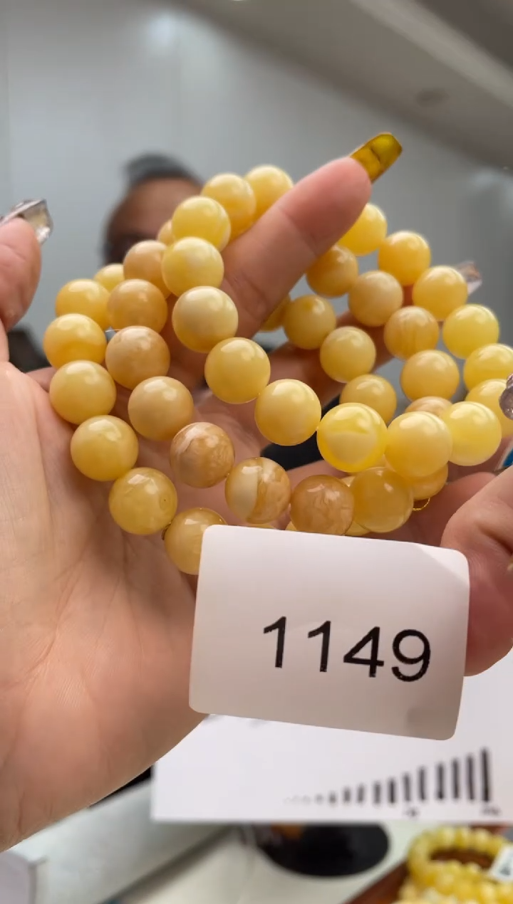 【闪购商品】琥珀裸石未镶嵌1149多样性发其中一件