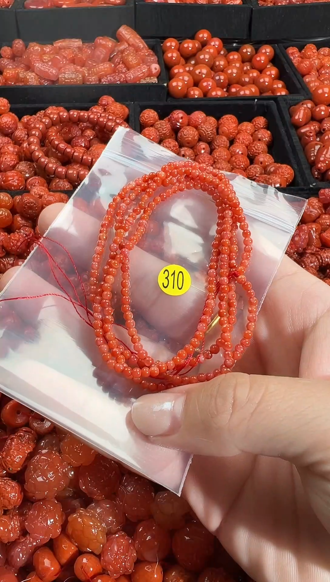 颈饰未镶嵌南红玛瑙1