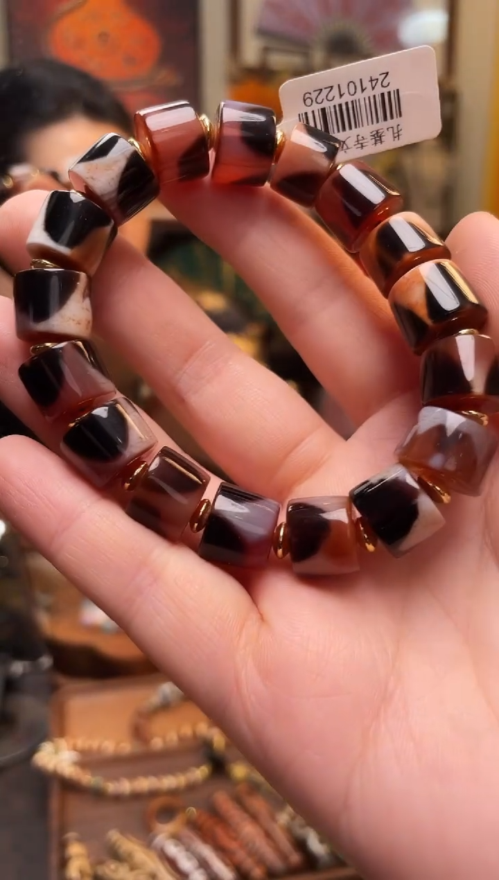 【闪购商品】0113-5手串断珠虎虎手串