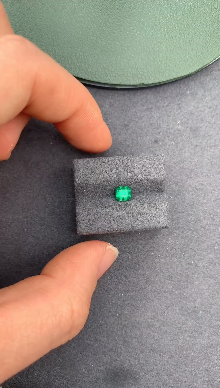 【闪购商品】祖母绿裸石未镶嵌62分祖母绿