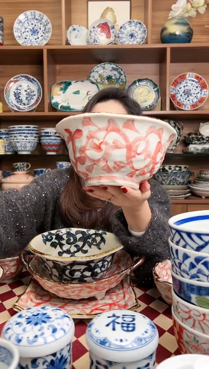 【闪购商品】瓷片章鱼唐草 变型55钵面碗 （赤）