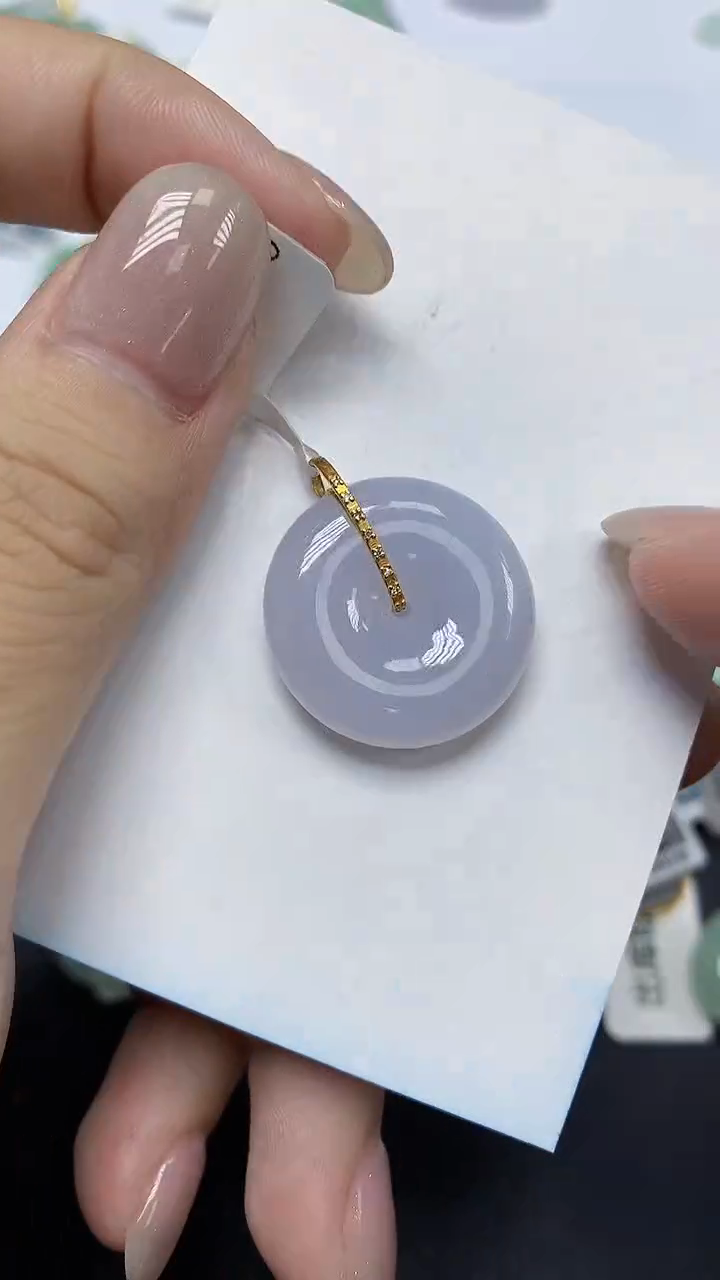 翡翠18K金镶嵌颈饰天然缅甸翡翠A货