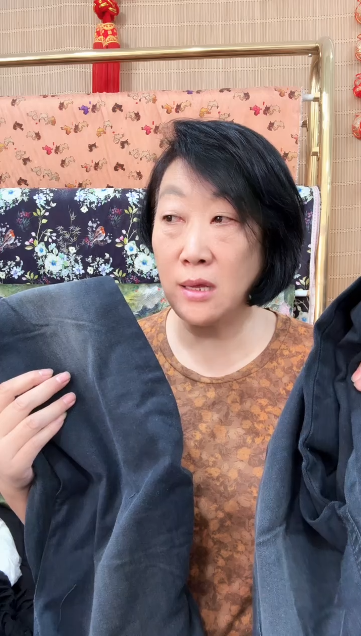 牛仔裤成品42码两条