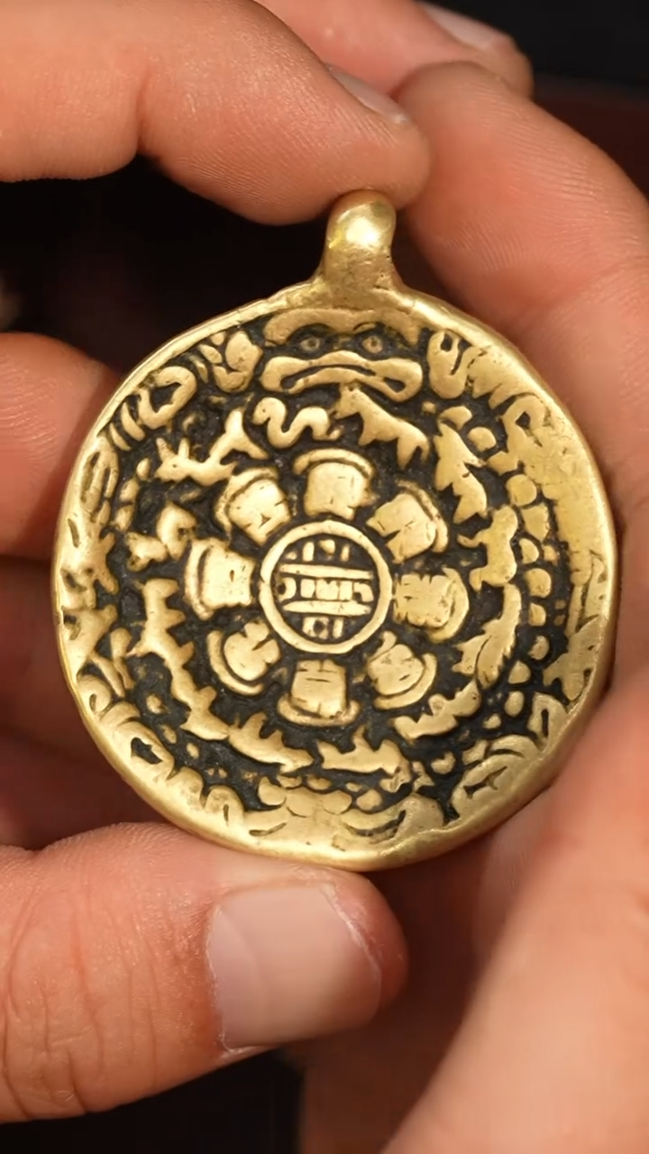 冲赛康胡子哥，九宫八卦牌160