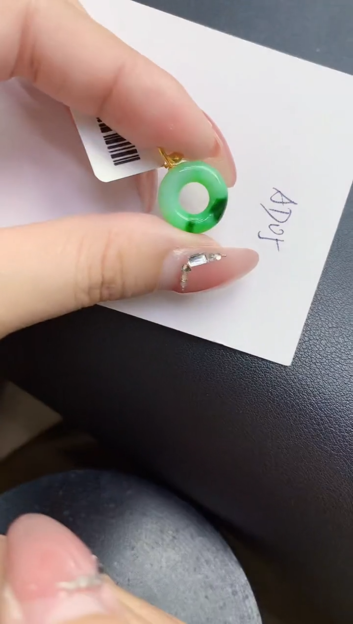 【闪购商品】翡翠颈饰18K金镶嵌000000000