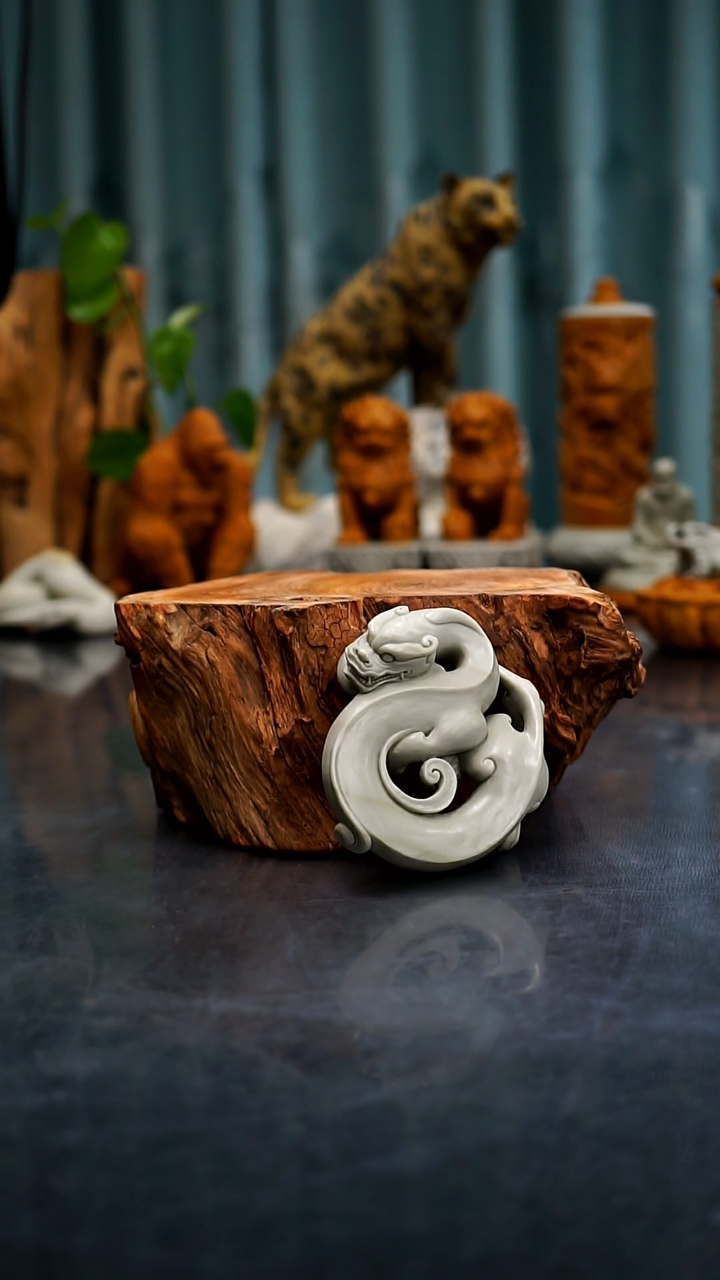 【闪购商品】天然原石手工雕刻