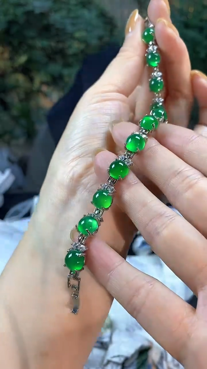 满色吊坠，所见即所得！！！