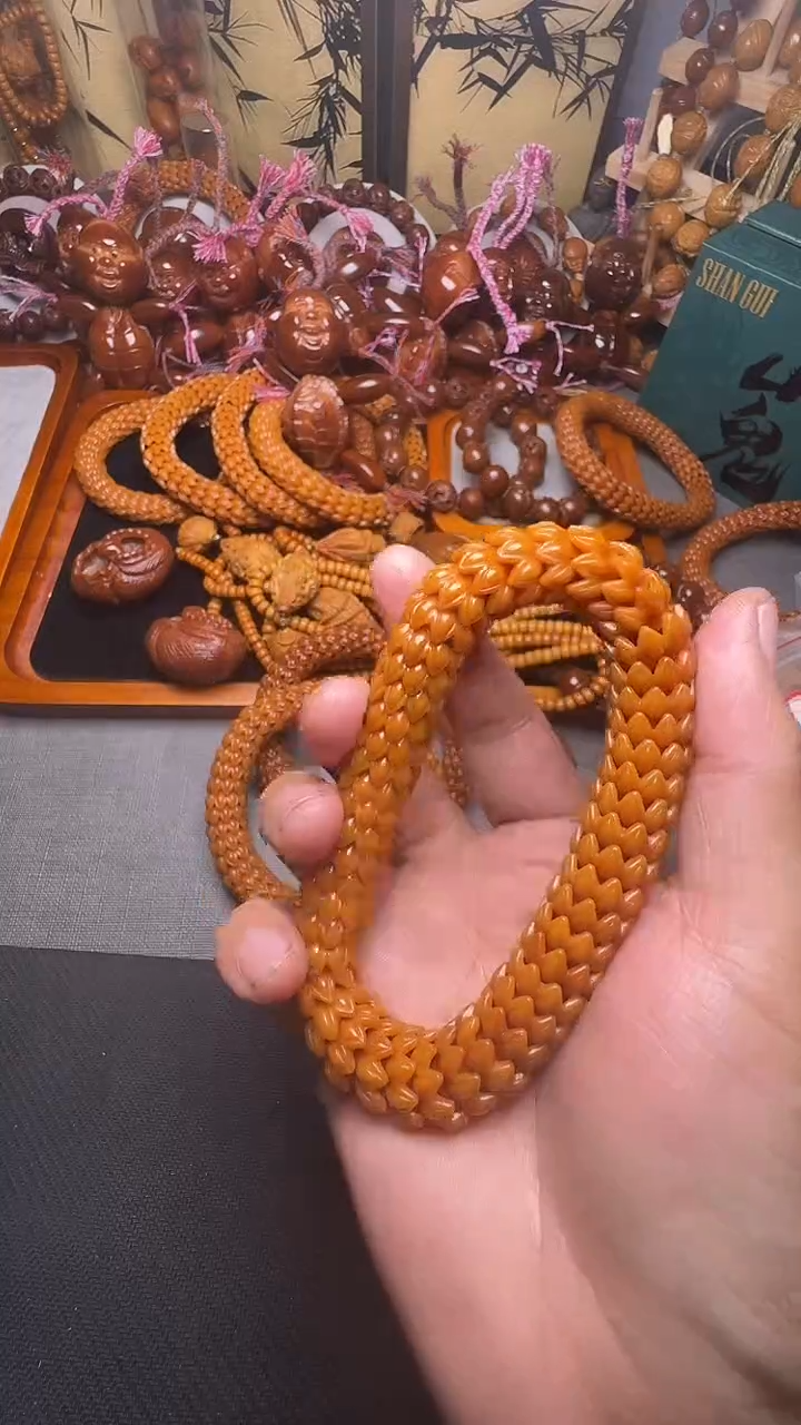 手串橄榄核猴头莲花