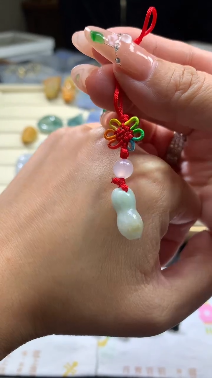 【闪购商品】翡翠颈饰未镶嵌翡翠
