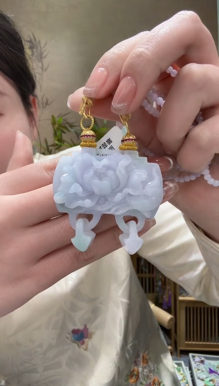 【闪购商品】翡翠颈饰未镶嵌吊坠