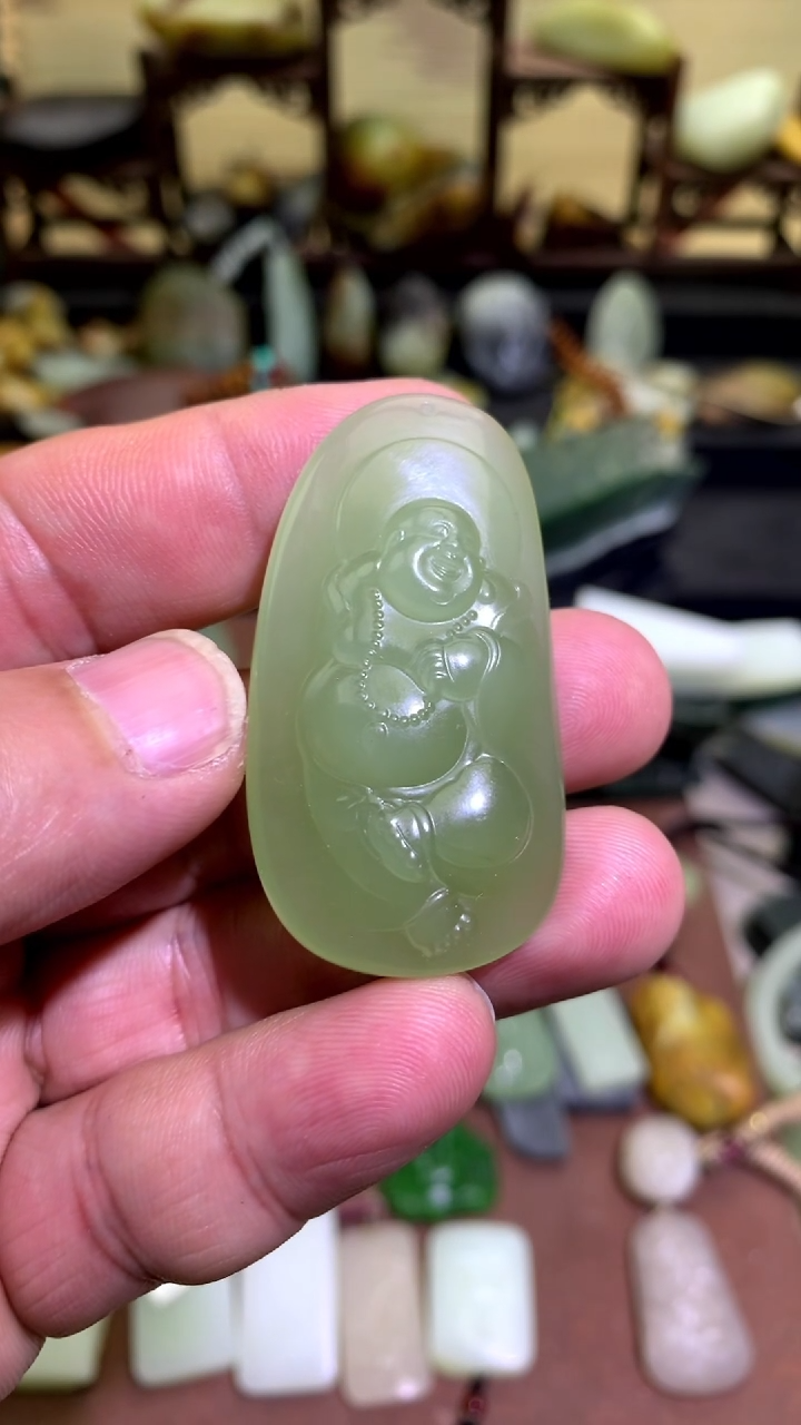 【闪购商品】和田玉颈饰未镶嵌青海料玻璃底佛公