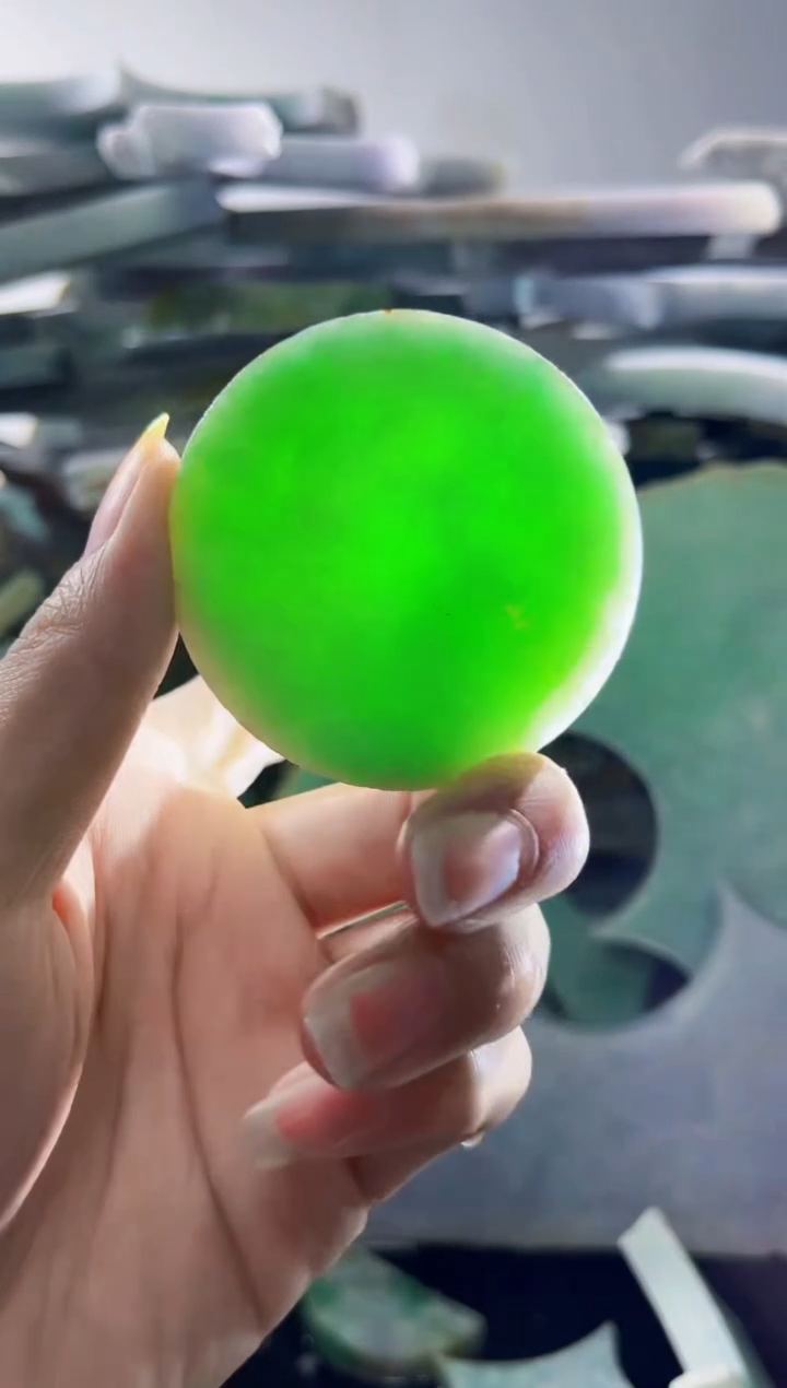 裸石翡翠缅甸翡翠A货陈8103