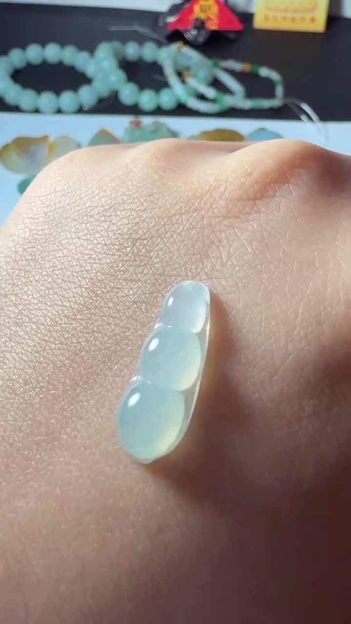 未镶嵌定制翡翠包工包抛光豆子