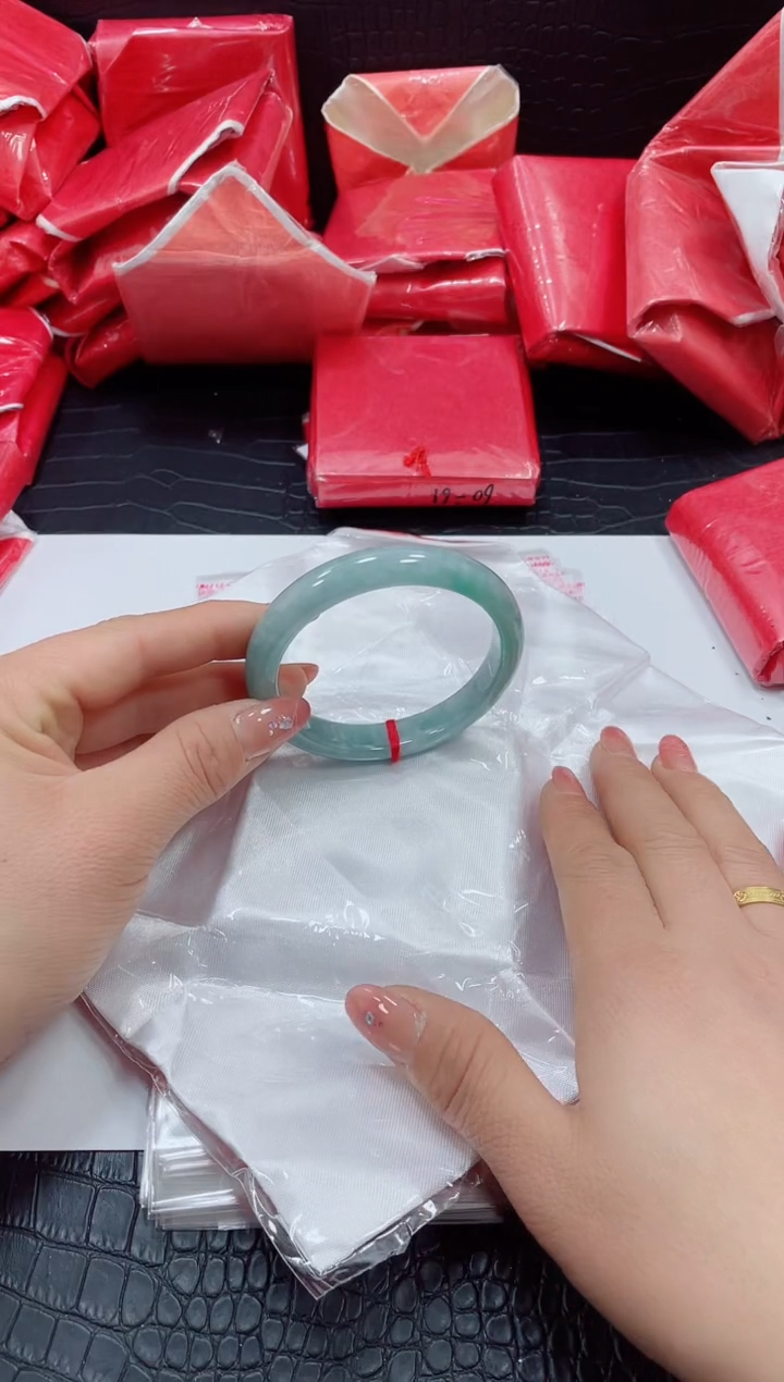 非金属无玲玲143号手镯59.2圈口