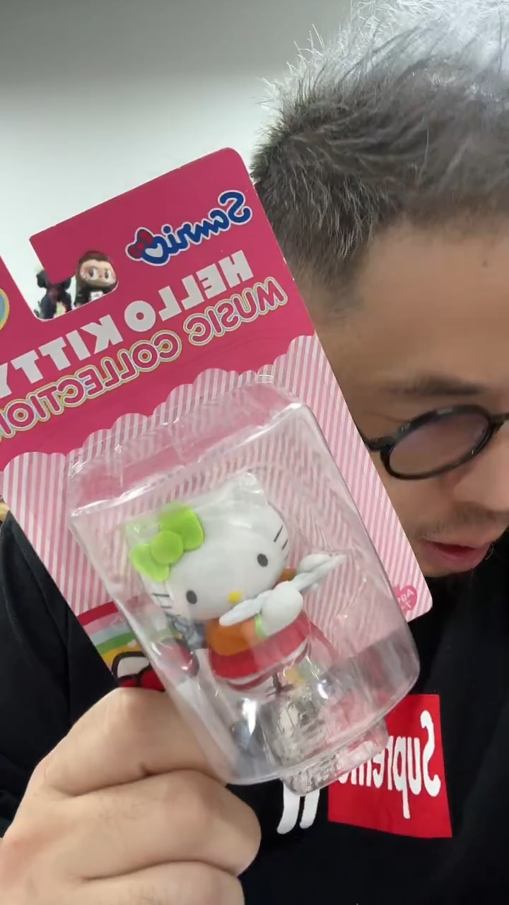 hellokitty小吊卡一个