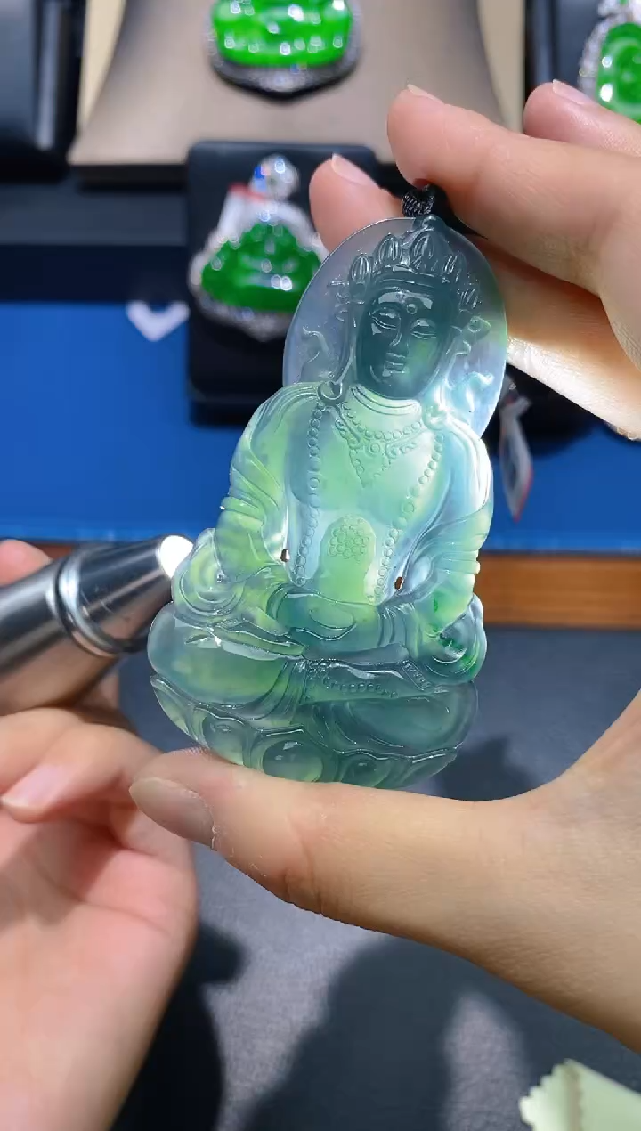 【闪购商品】翡翠颈饰未镶嵌天然A货翡翠Q08