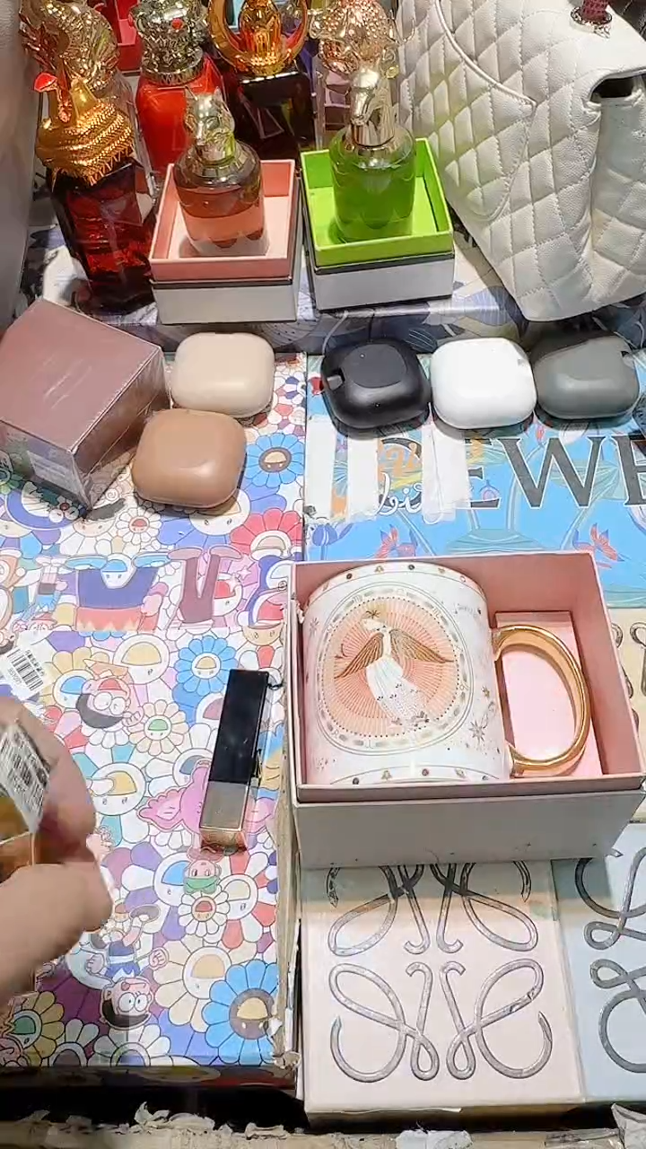 瓷片56003生活的本意就是开心@@1