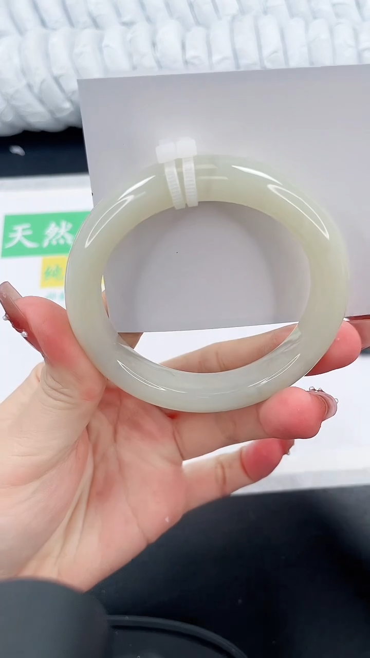 【闪购商品】和田玉手镯未镶嵌145-55.7