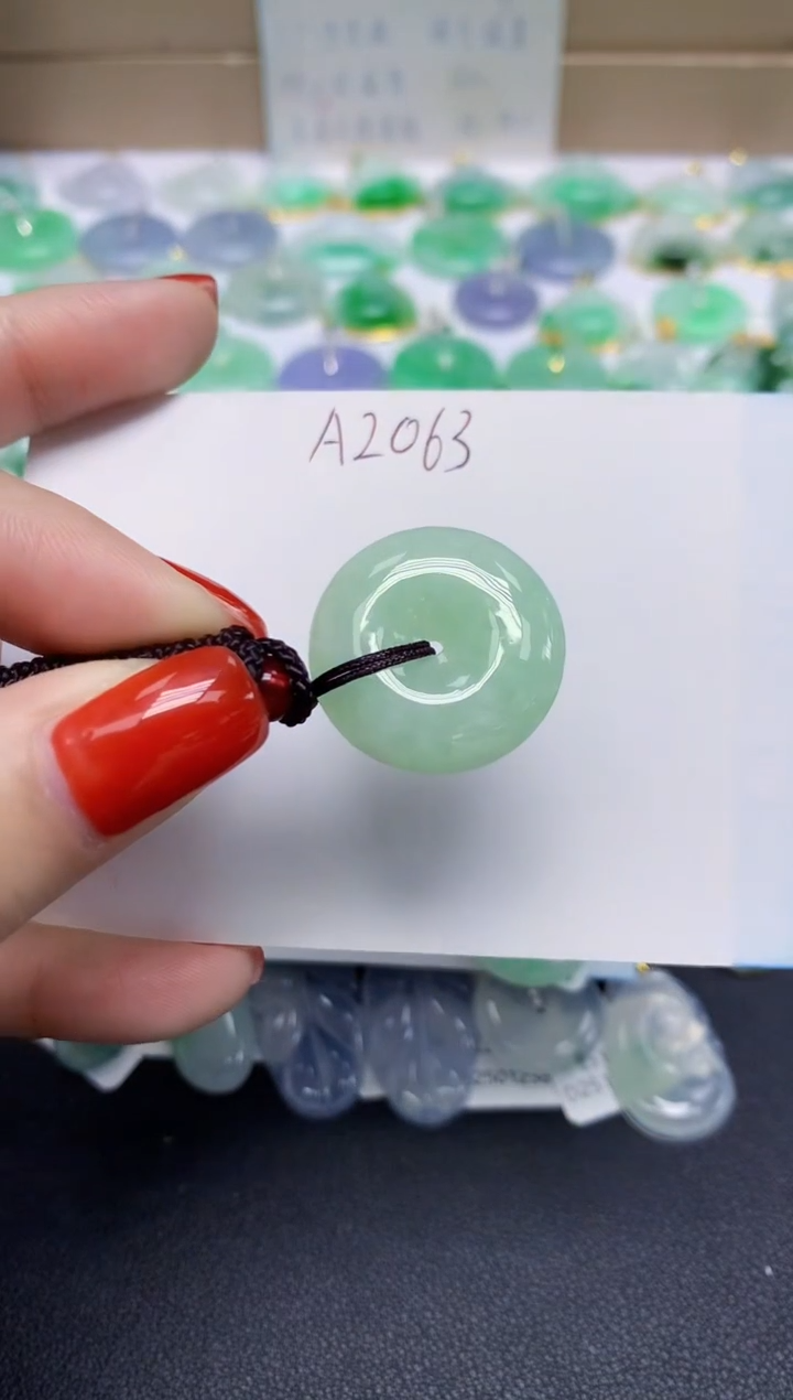 颈饰未镶嵌翡翠天然缅甸翡翠A货翡翠百元以上9元证书费自理