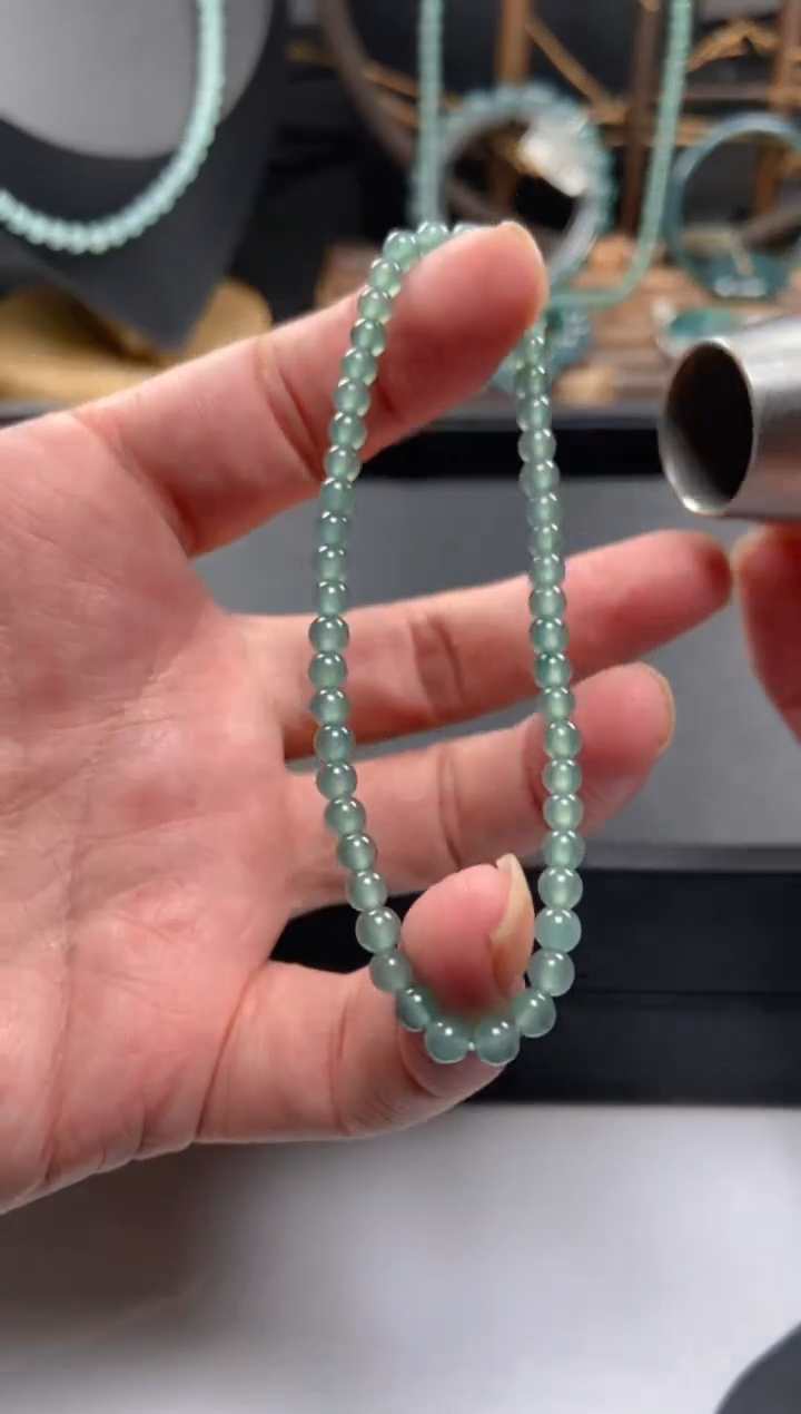 【闪购商品】翡翠手串未镶嵌多样性发货50颗卡4