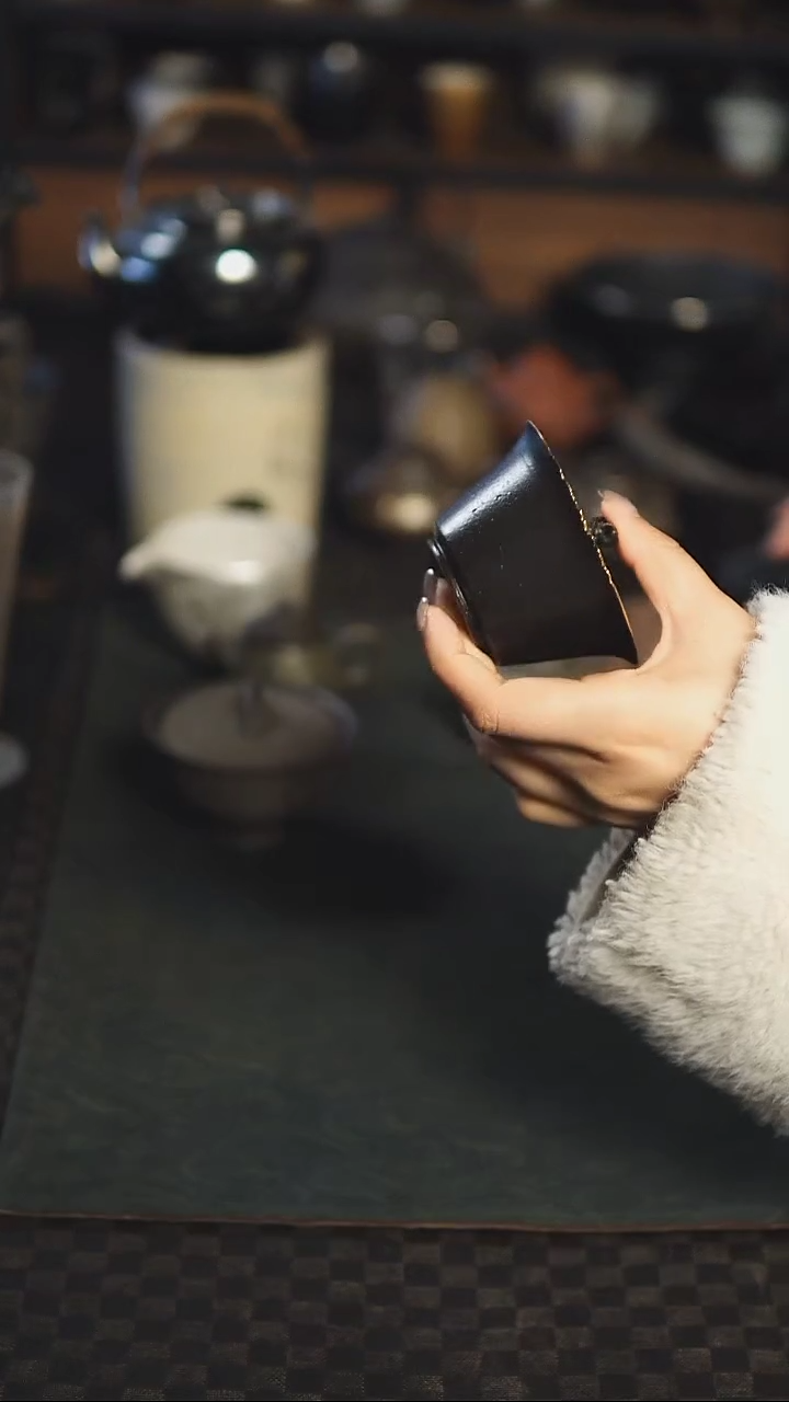 【闪购商品】欧文俊 黑金系列盖碗