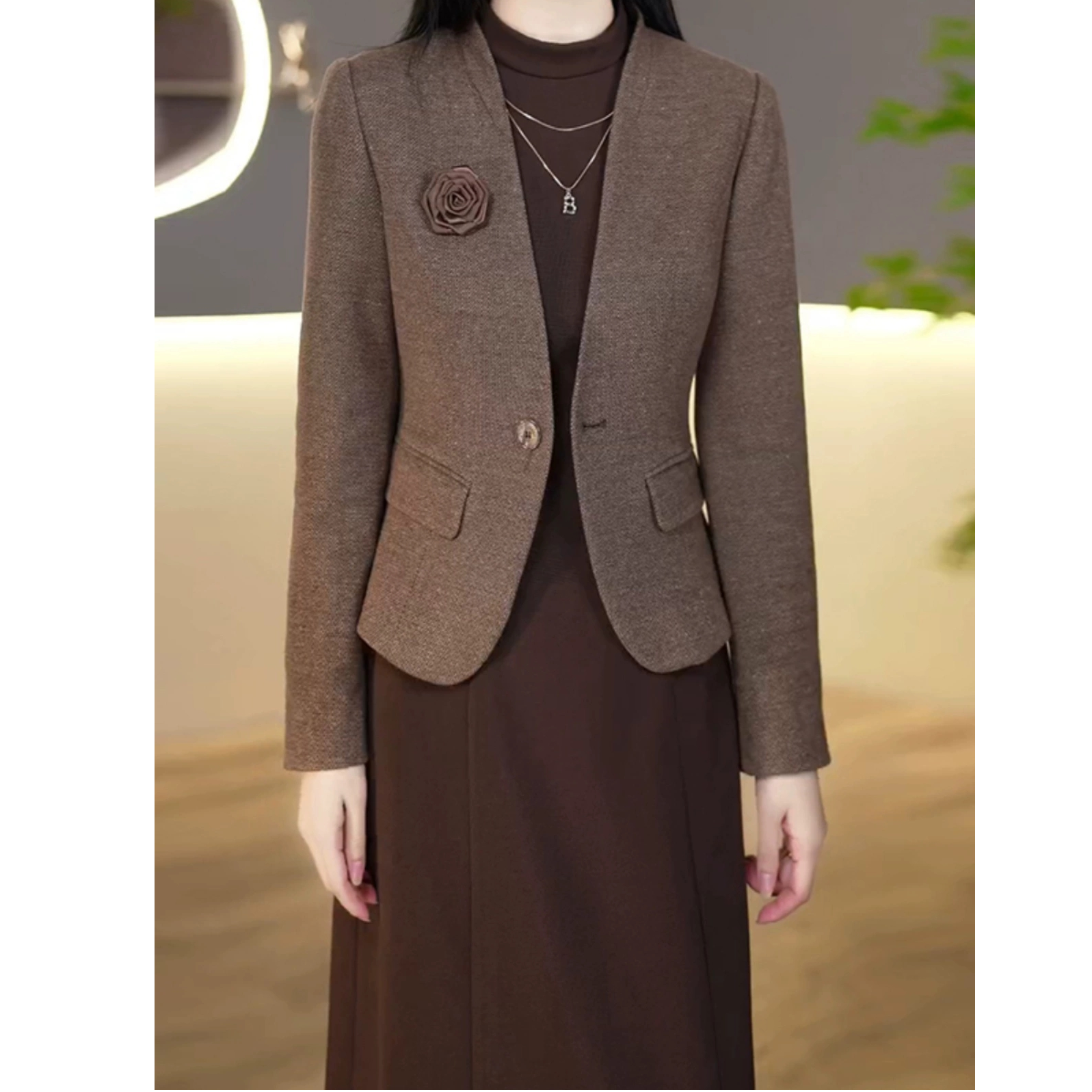 W8080小香风套装连衣裙2025新款女春秋轻奢高级感穿搭两件套