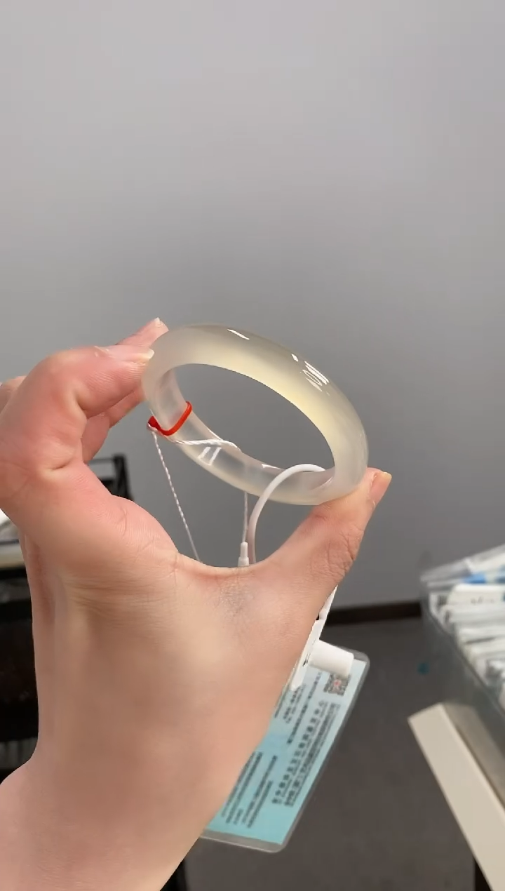 【闪购商品】玛瑙/玉髓手镯未镶嵌54-55圈