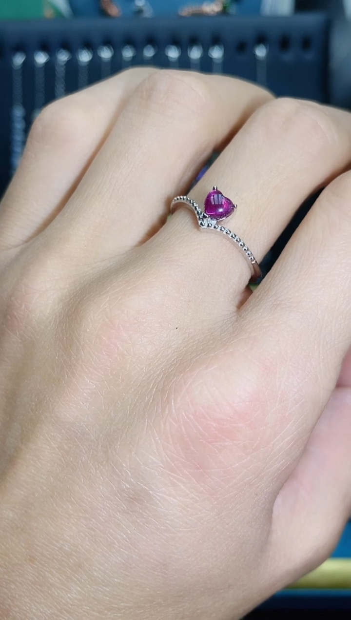 【闪购商品】石榴石（紫牙乌）戒指银S925镶嵌1121