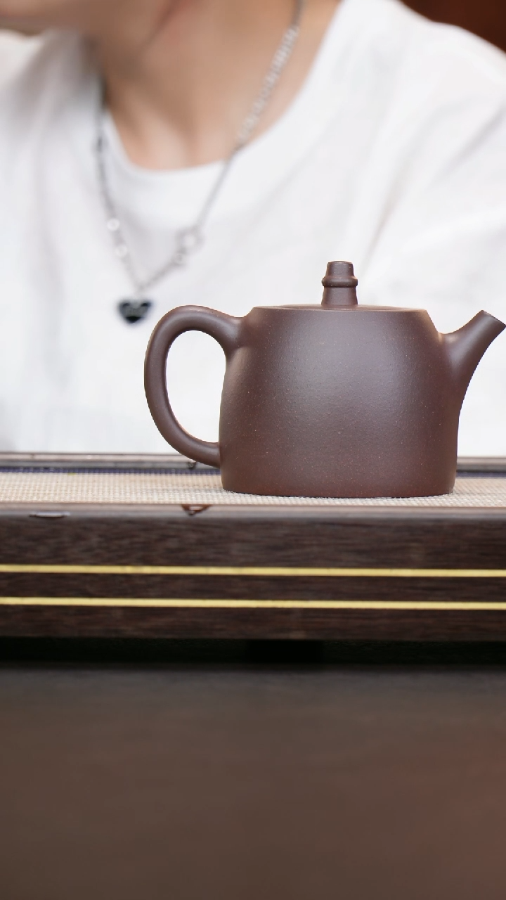茶壶紫砂四号井底槽清  汉铎