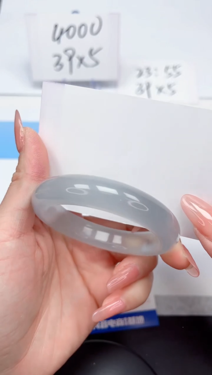 【闪购商品】石英质玉手镯未镶嵌172-53.7