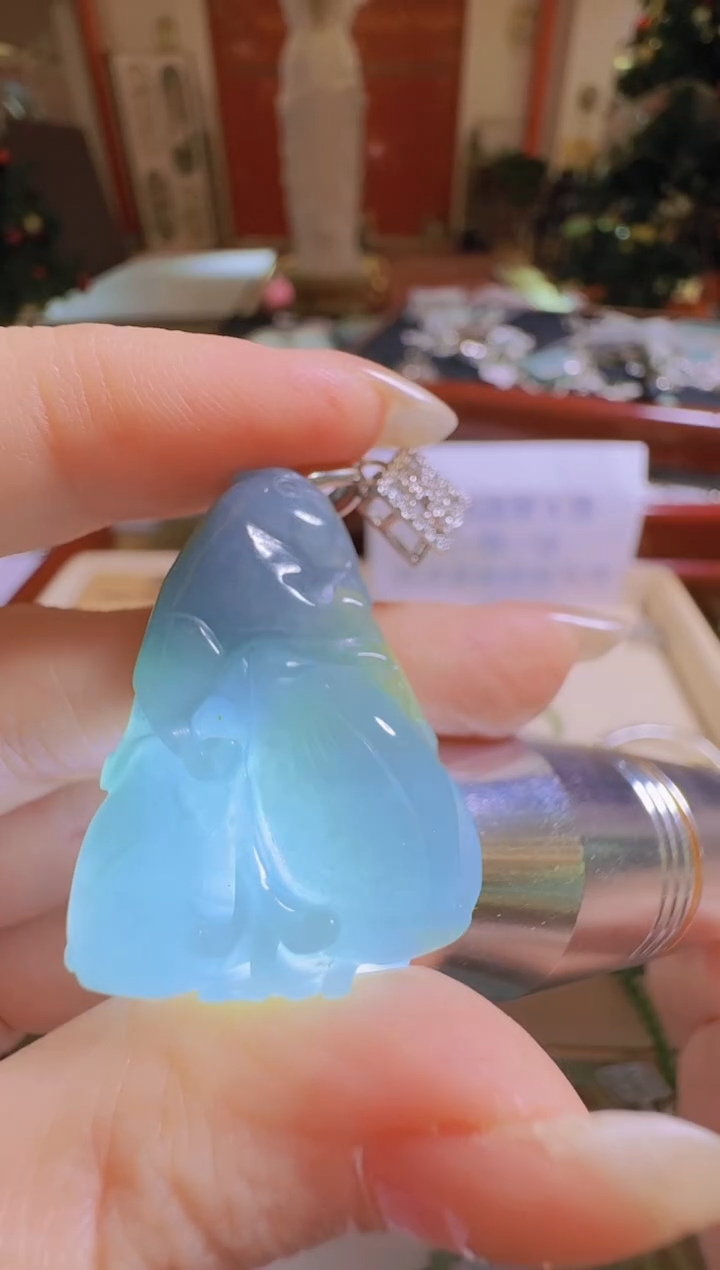 【闪购商品】翡翠吊坠(不含链)未镶嵌翡翠