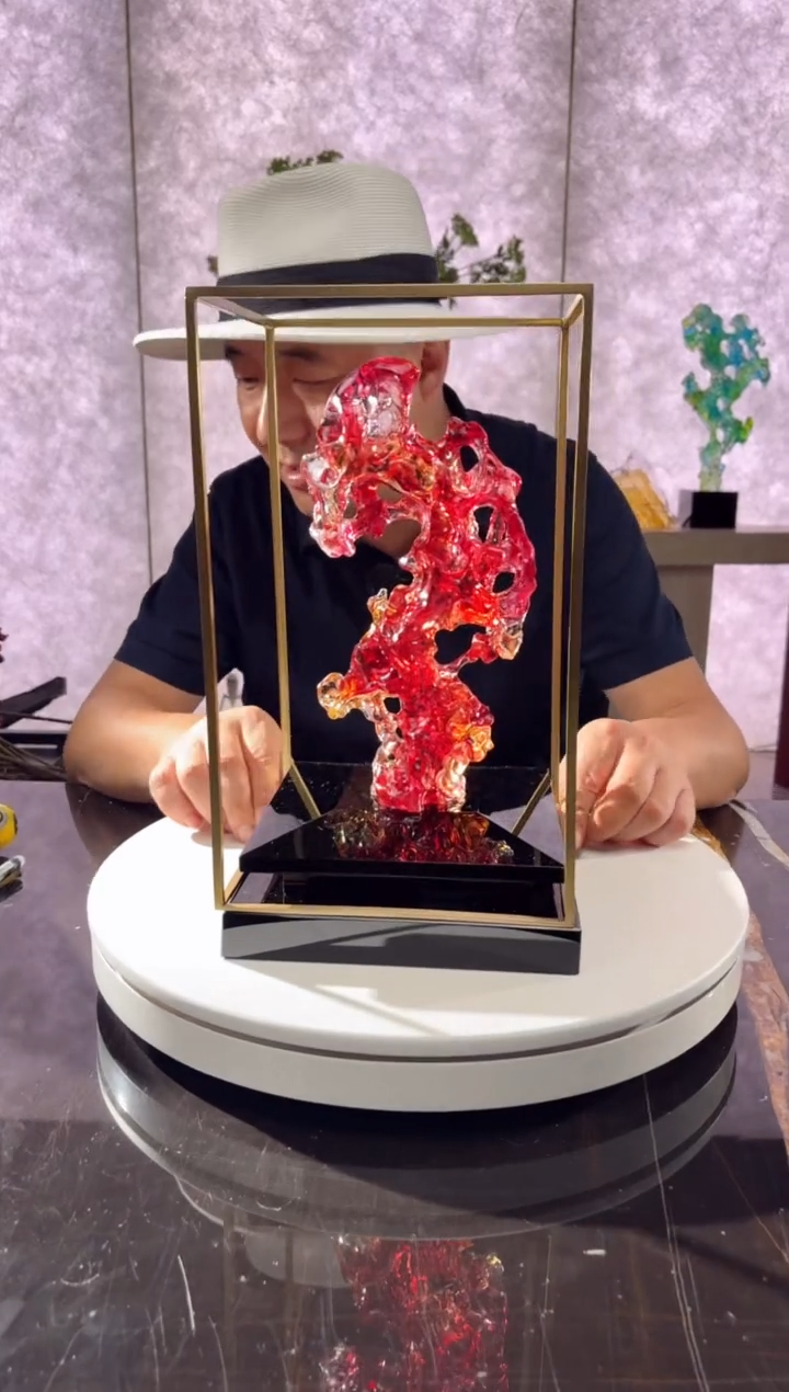 摆件CS0202004金红小号太湖石+定制黑底座架子