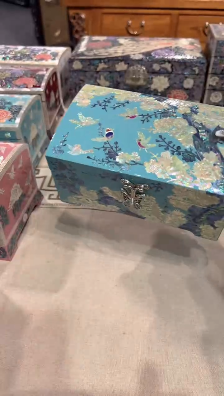 【闪购商品】微瑕按扣绒布底·弘贝雅螺钿漆器文化馆