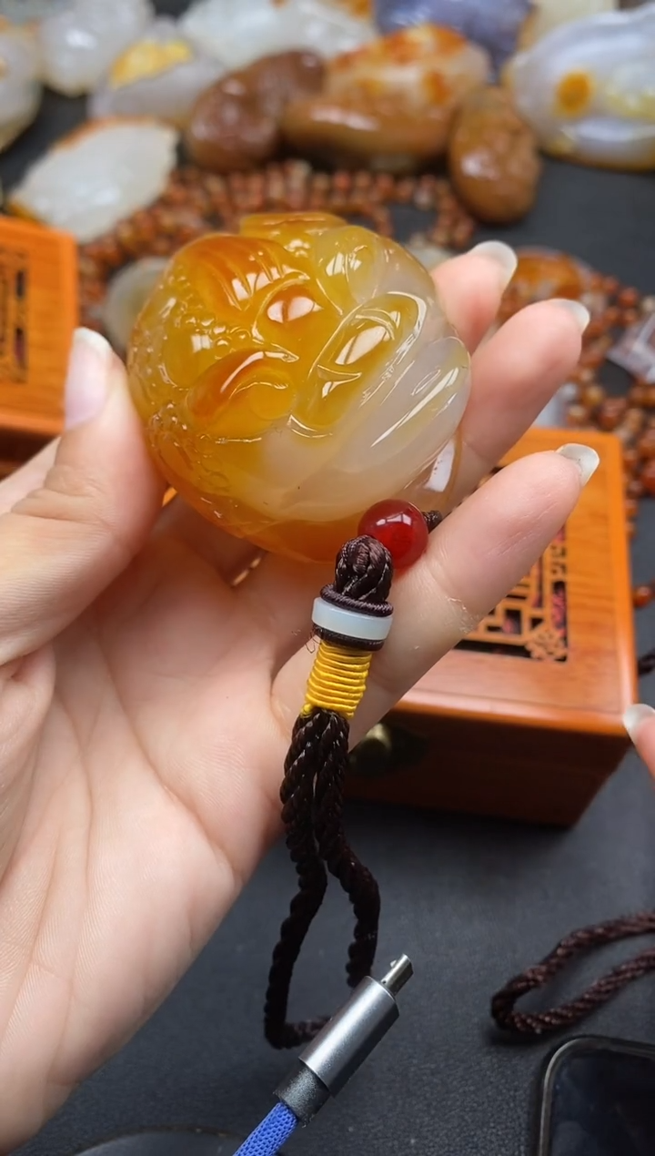 未镶嵌1玛瑙/玉髓杨*俊ll