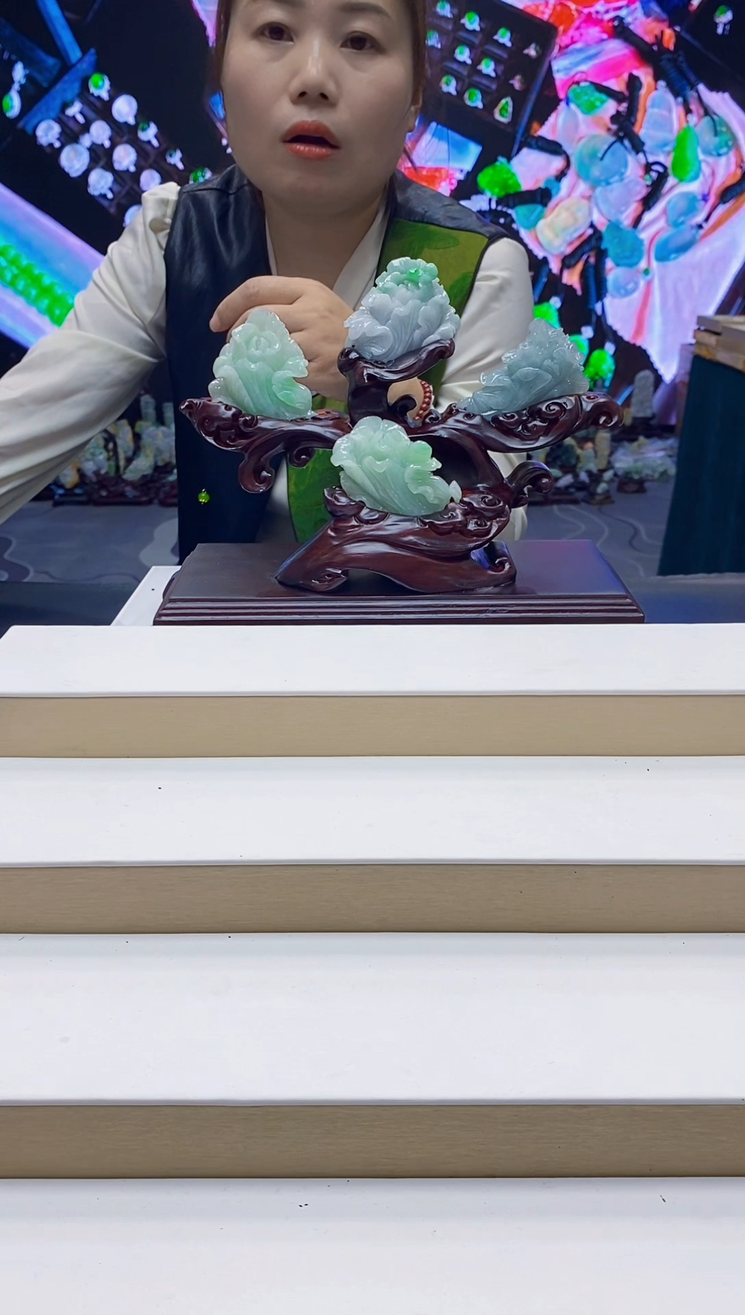 未镶嵌定制翡翠-毛货摆件 （赠底座）34