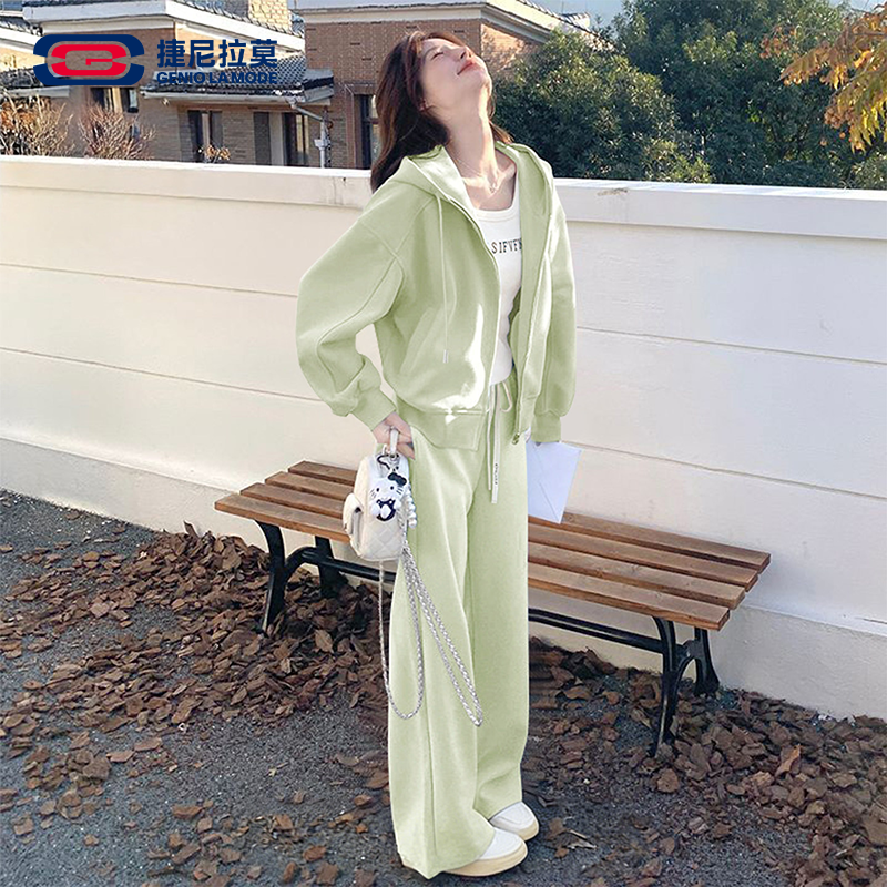 捷尼拉莫运动套装女生2026秋季新款小个子穿搭一整套独特漂亮衣服