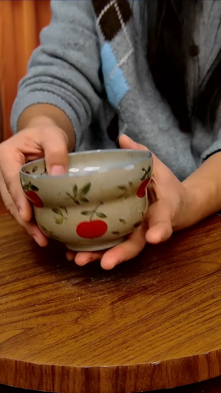 杯子陶纯手绘，釉下彩，健康瓷