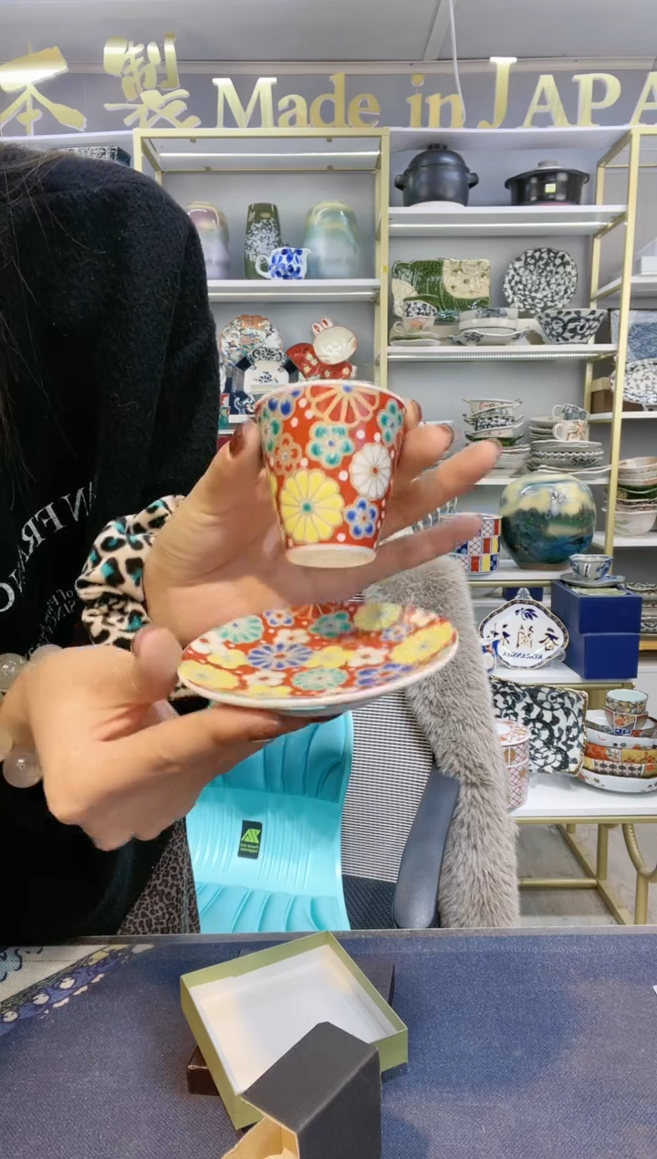 【闪购商品】碗九谷烧一杯一碟