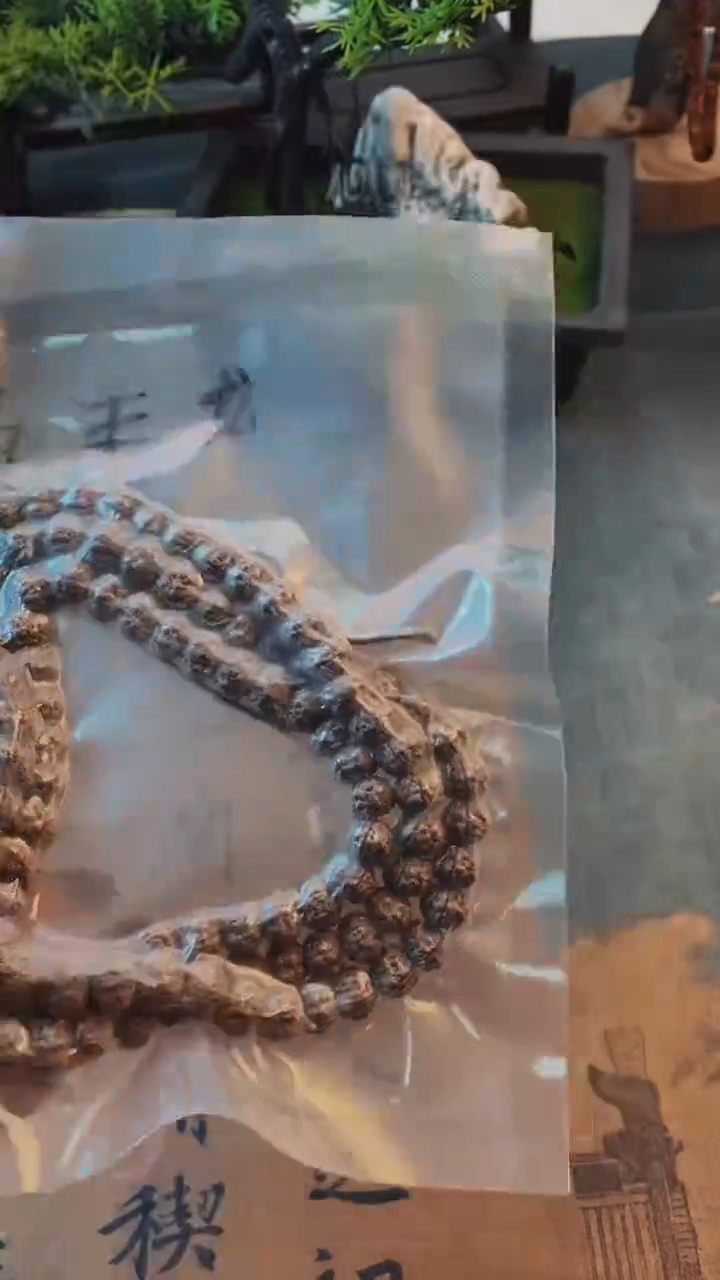 【闪购商品】金刚菩提手串帝王花108(真空包装)