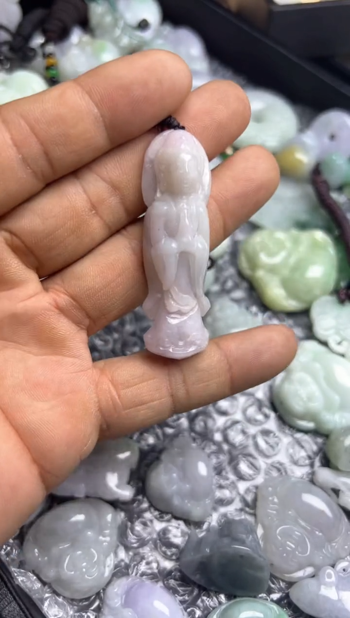 【闪购商品】翡翠吊坠(不含链)未镶嵌站观音