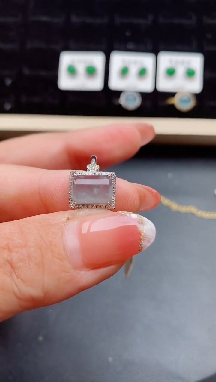 【闪购商品】翡翠戒指银S925镶嵌12121