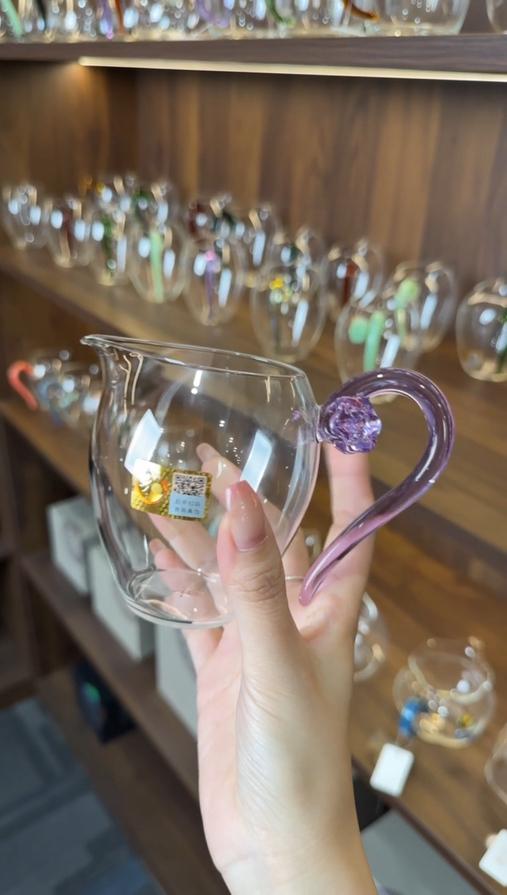 新品破价 YI莲浅紫色